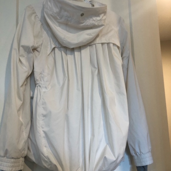 Lululemon jacket - Picture 2 of 3